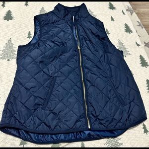 Navy blue women’s Old Navy vest with gold zipper